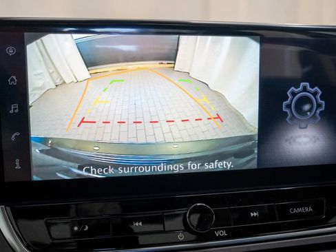 New 2025 Nissan Altima 2.5 SR w/ SR Premium Package image 9