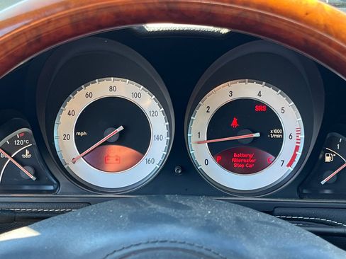 Used 2012 Mercedes-Benz SL 550 image 7