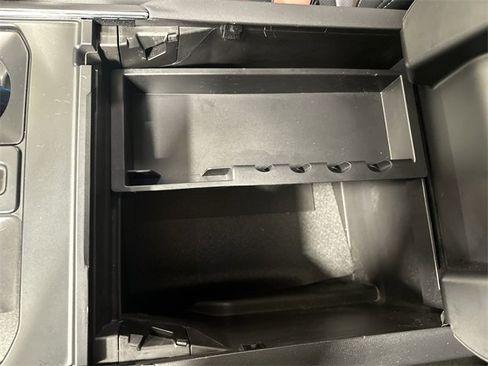 Used 2021 Ford F150 Lariat image 35