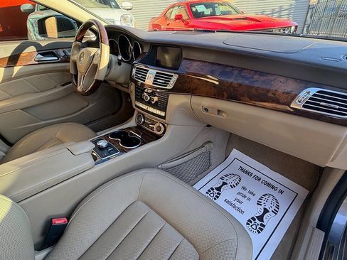 Used 2014 Mercedes-Benz CLS 550 image 20