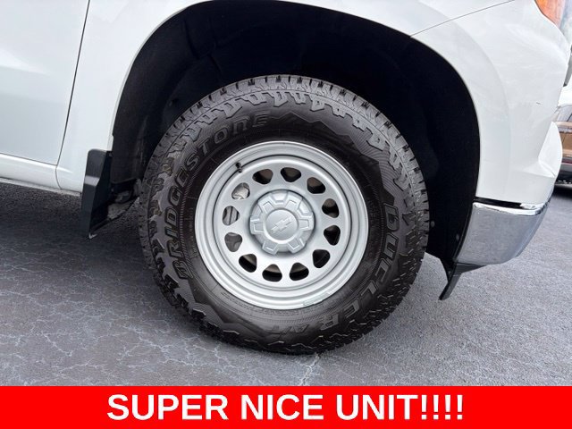 Used 2023 Chevrolet Silverado 1500 W/T w/ WT Value Package AWD/4WD image 8