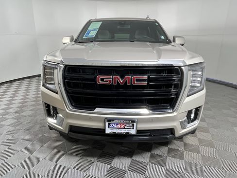 Used 2022 GMC Yukon XL SLE w/ Max Trailering Package image 9