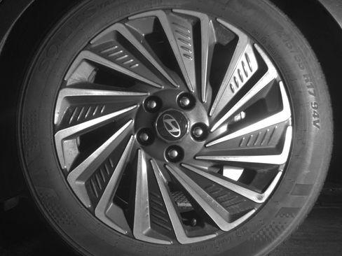 Used 2025 Hyundai Sonata SEL FWD image 14