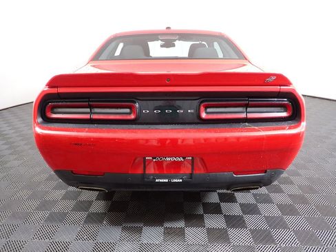 Used 2022 Dodge Challenger GT AWD/4WD image 13