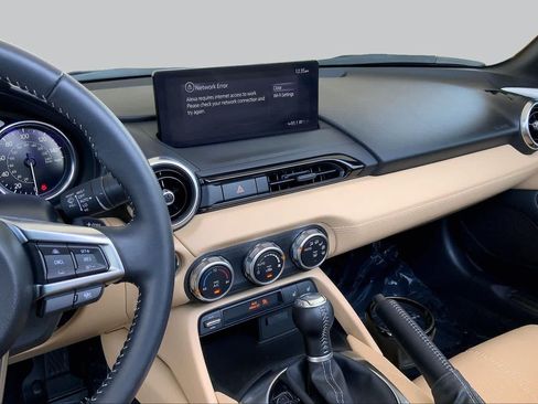 Used 2025 MAZDA MX-5 Miata RF Grand Touring RWD image 7