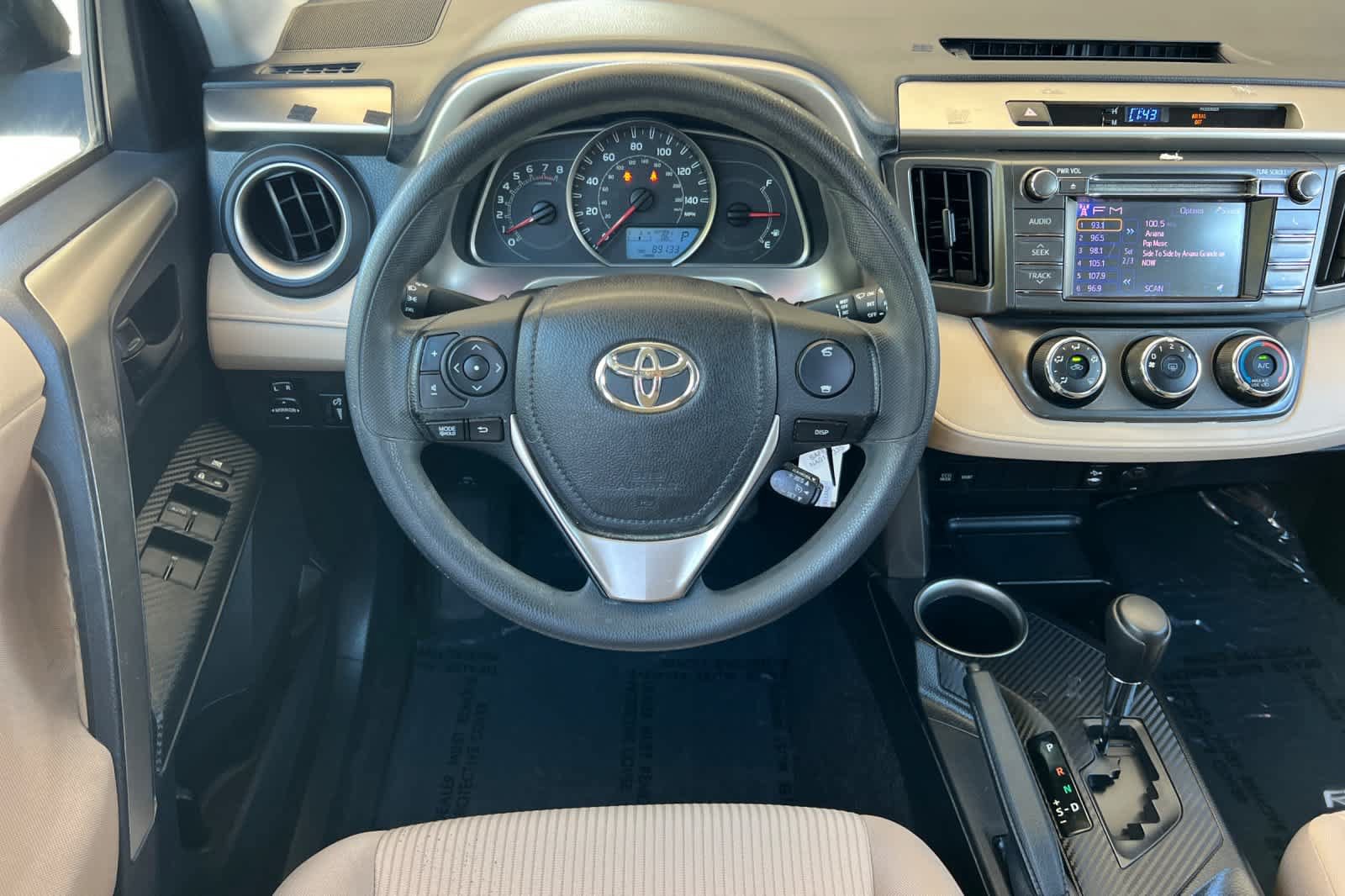 Used 2013 Toyota RAV4 LE AWD/4WD image 14