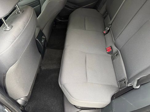 Used 2023 Toyota Corolla LE image 12