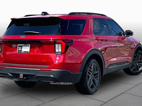 Used 2025 Ford Explorer ST-Line w/ Premium Package RWD image 13
