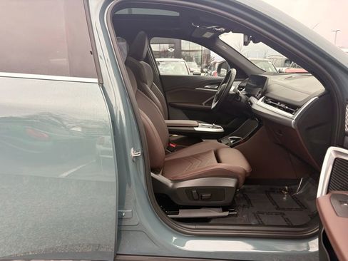 Used 2024 BMW X2 xDrive28i w/ Premium Package image 27