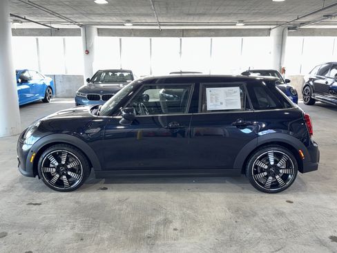 Used 2024 MINI Cooper S FWD image 5