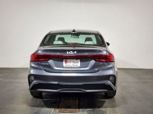 Used 2022 Kia Forte LXS w/ LXS Technology Package image 25