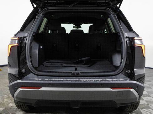 Certified 2026 Chevrolet Equinox LT image 33