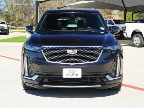 Used 2021 Cadillac XT6 Premium Luxury image 7