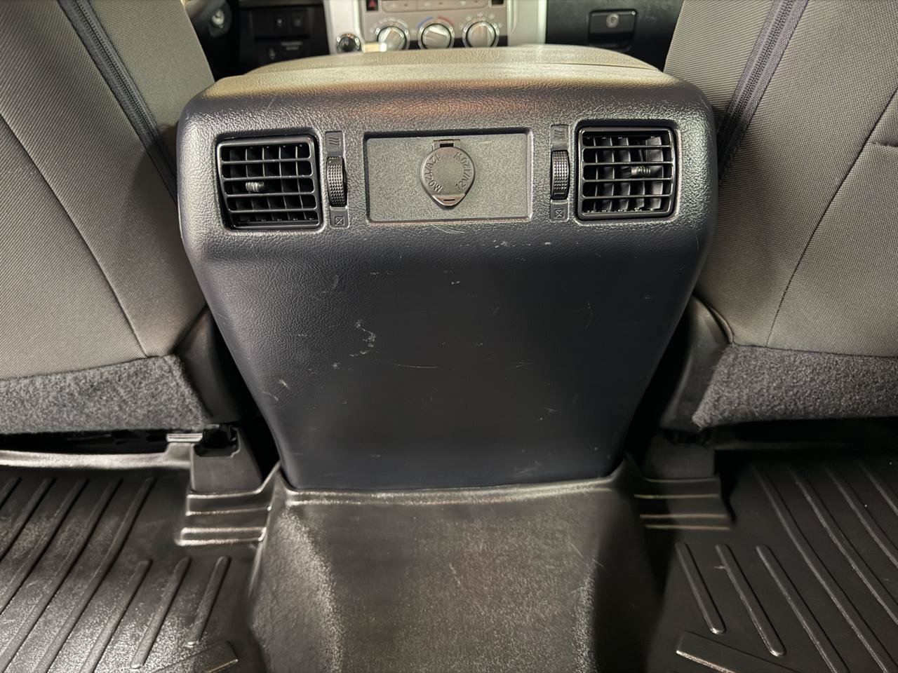 Used 2018 Toyota Tundra SR5 w/ SR5 Upgrade Package AWD/4WD image 25