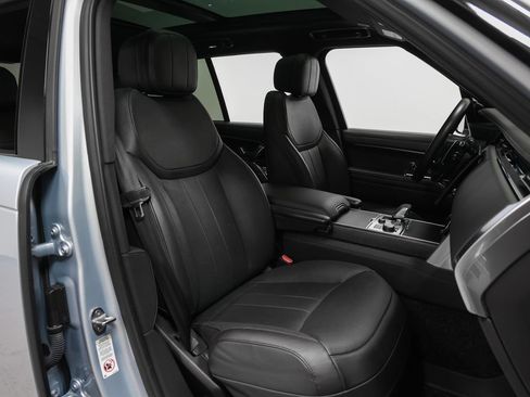 Used 2023 Land Rover Range Rover SE AWD/4WD image 16