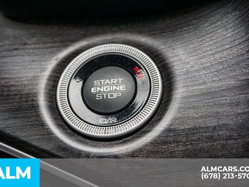 Used 2023 Jeep Grand Cherokee Limited AWD/4WD image 40