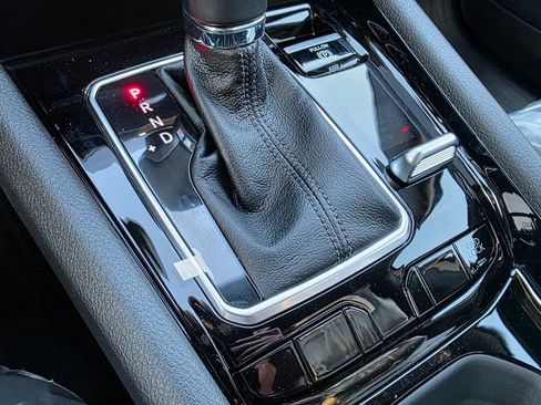 New 2026 Jeep Compass Latitude image 20