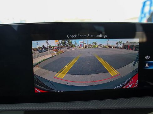 Used 2022 Mercedes-Benz A 220 image 32