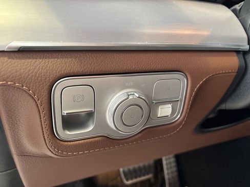 New 2026 Mercedes-Benz GLE 53 AMG GLE 53 AMG image 12