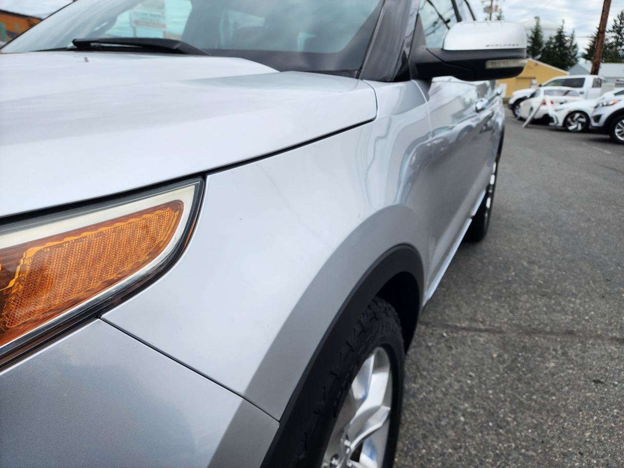 Used 2011 Ford Explorer Limited w/ 302A Rapid Spec Order Code FWD image 32