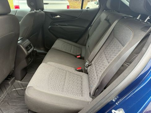 Used 2023 Chevrolet Equinox LT image 5