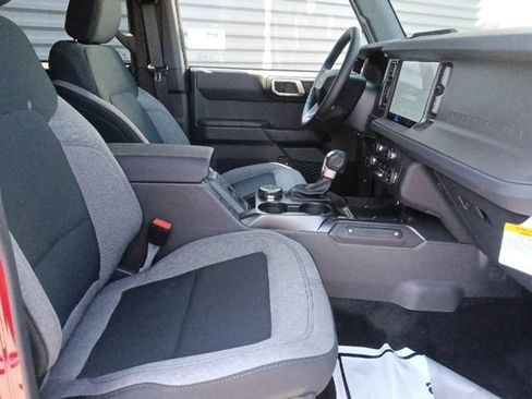 New 2026 Ford Bronco Big Bend AWD/4WD image 32