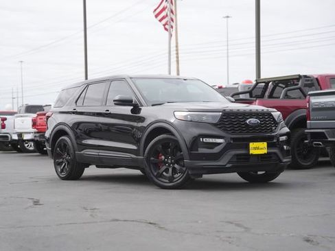 Used 2022 Ford Explorer ST w/ Equipment Group 401A image 2