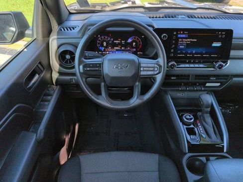 Used 2024 Chevrolet Colorado Trail Boss w/ Advanced Trailering Package AWD/4WD image 15