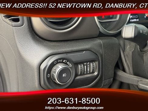 Used 2020 Jeep Wrangler Unlimited Sport AWD/4WD image 16