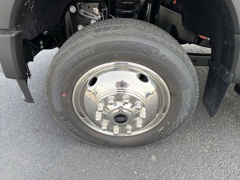 New 2026 Ford F550 4x4 Regular Cab Super Duty image 17