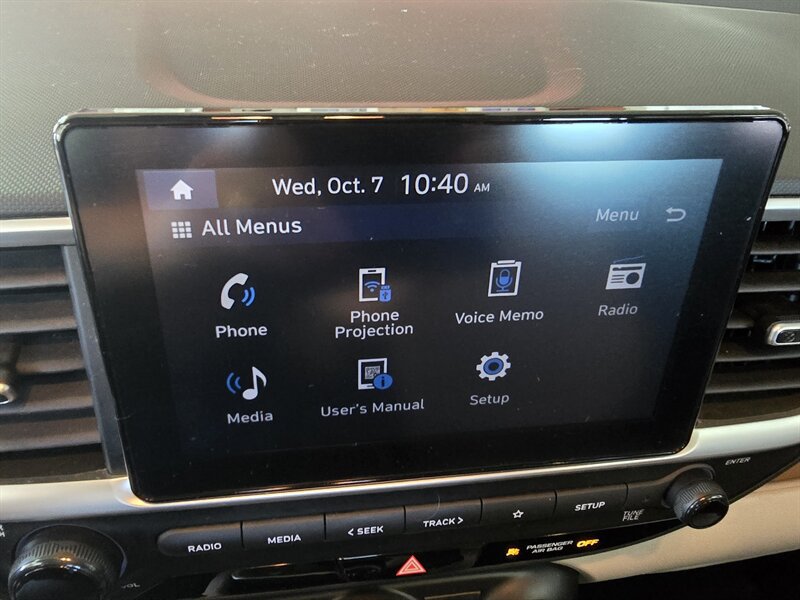 Used 2025 Hyundai Venue SEL FWD image 27