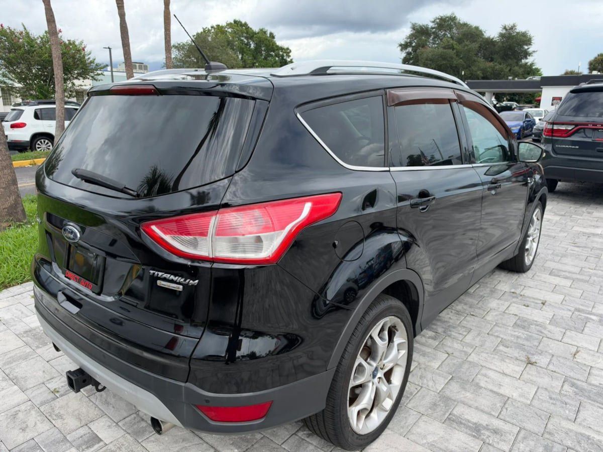 Used 2013 Ford Escape Titanium w/ Parking Technology Pkg AWD/4WD image 6