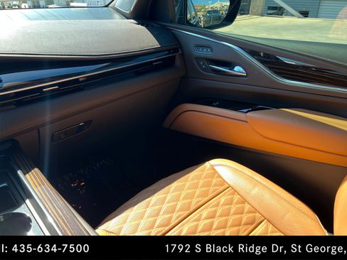 Used 2022 Cadillac Escalade Sport w/ Touring Package AWD/4WD image 10