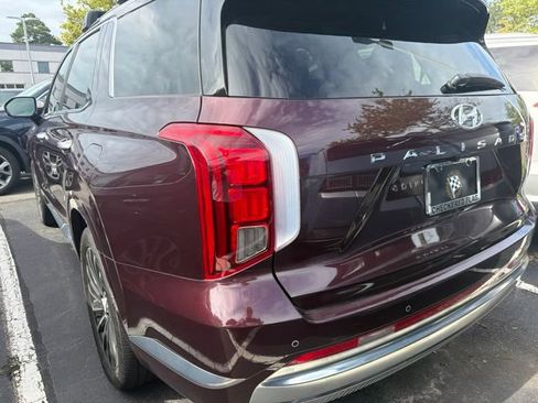 Used 2023 Hyundai Palisade Calligraphy FWD image 5