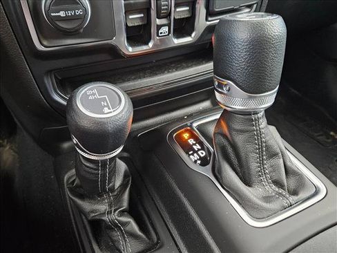 Used 2024 Jeep Wrangler Unlimited Sport AWD/4WD image 20