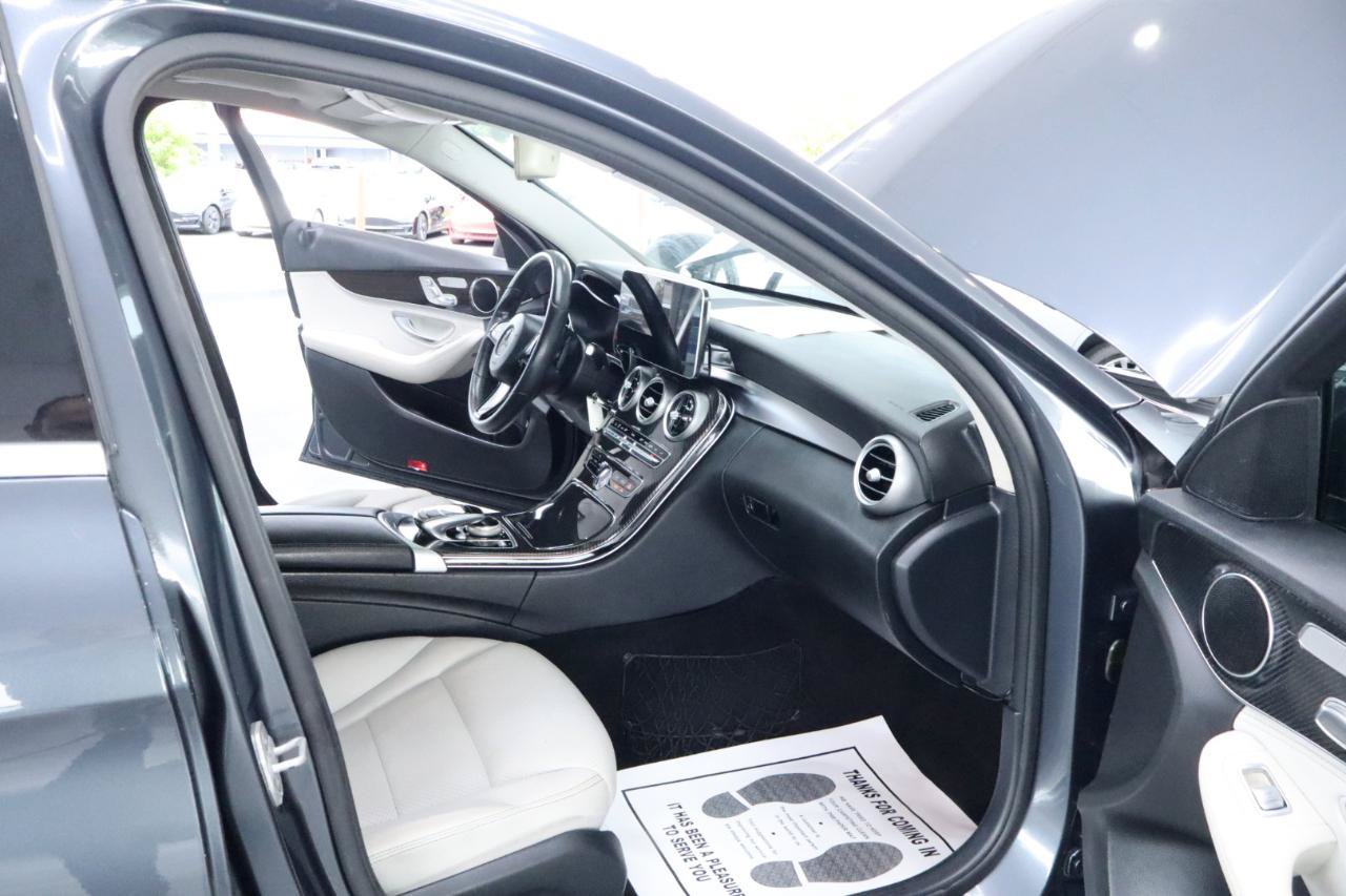 Used 2016 Mercedes-Benz C 300 4MATIC Sedan image 35