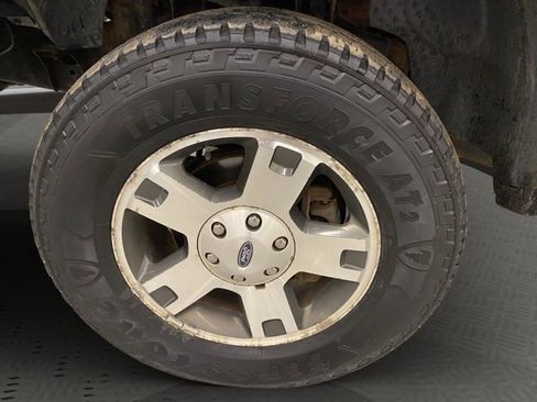 Used 2005 Ford F150 4x4 SuperCrew image 26