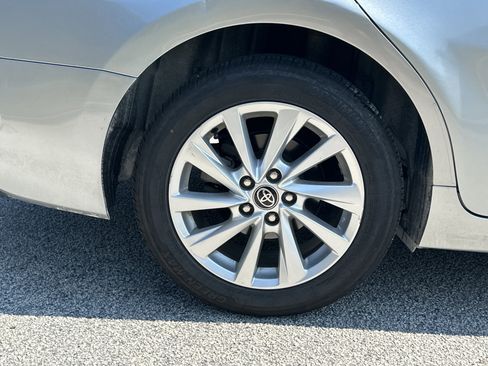 Used 2023 Toyota Camry LE image 17