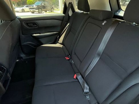 Used 2025 Nissan Rogue S FWD image 22