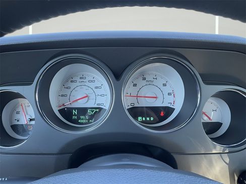 Used 2011 Dodge Challenger R/T w/ Sound Group II image 30