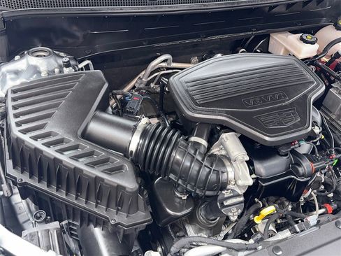 Used 2024 Cadillac XT6 Sport image 63