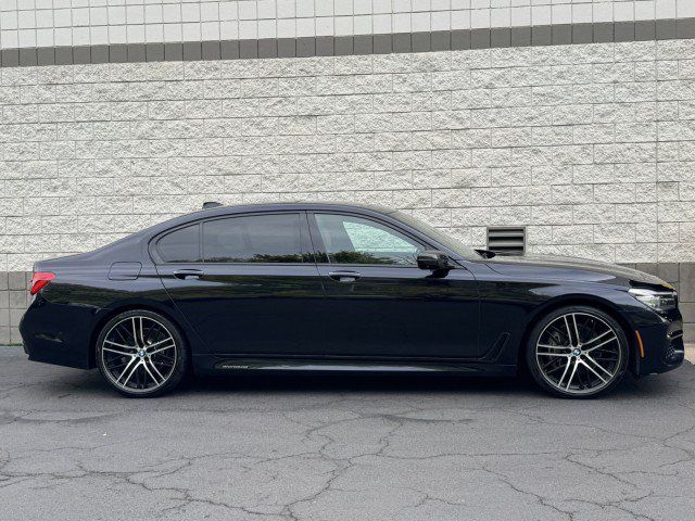 Used 2017 BMW 740i RWD image 16