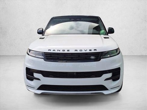 Used 2024 Land Rover Range Rover Sport Dynamic SE AWD/4WD image 2