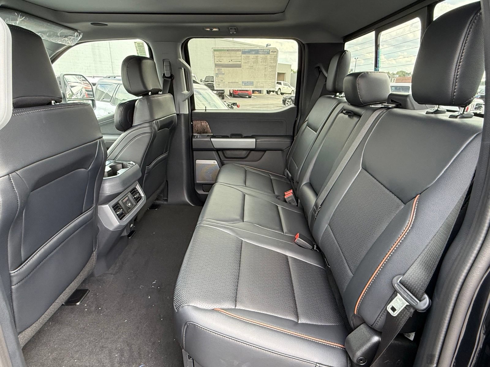 New 2026 Ford F350 Lariat w/ Lariat Ultimate Package AWD/4WD image 17