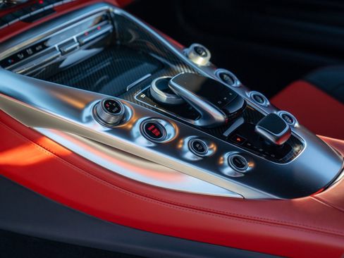 Used 2018 Mercedes-Benz AMG GT C image 28