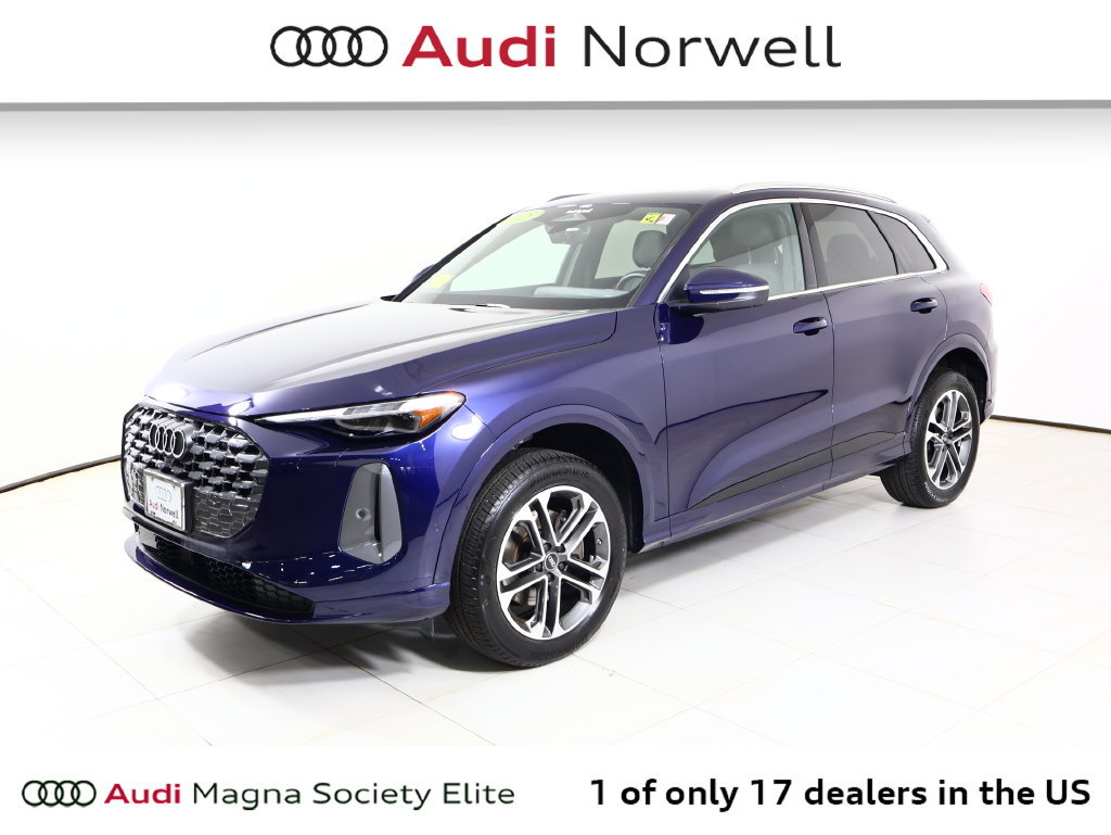 Used 2025 Audi Q5 Premium Plus w/ Premium Plus AWD/4WD image 12