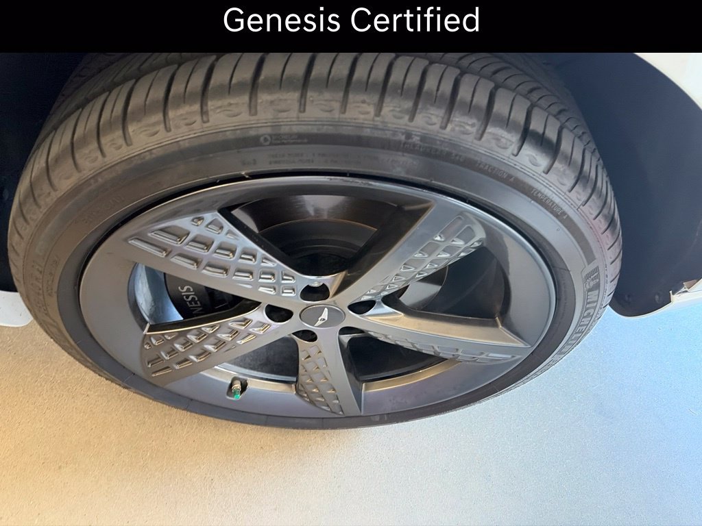 Certified 2025 Genesis GV70 3.5T Sport w/ Sport Prestige Package AWD/4WD image 8