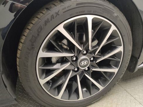Used 2021 Hyundai Sonata Limited w/ Preferred Accessory Package FWD image 31