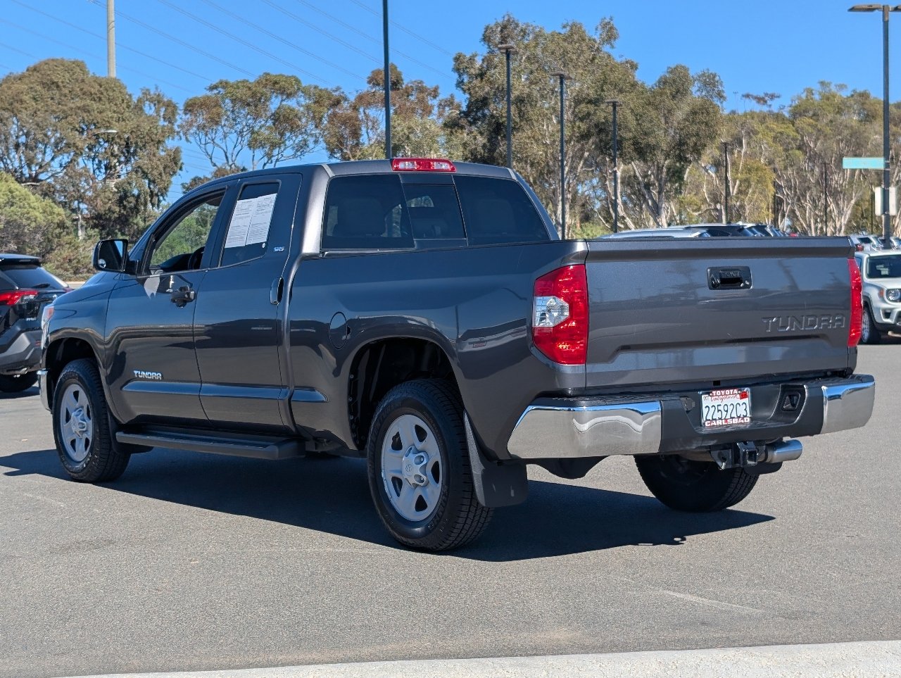 Used 2017 Toyota Tundra SR5 RWD image 12