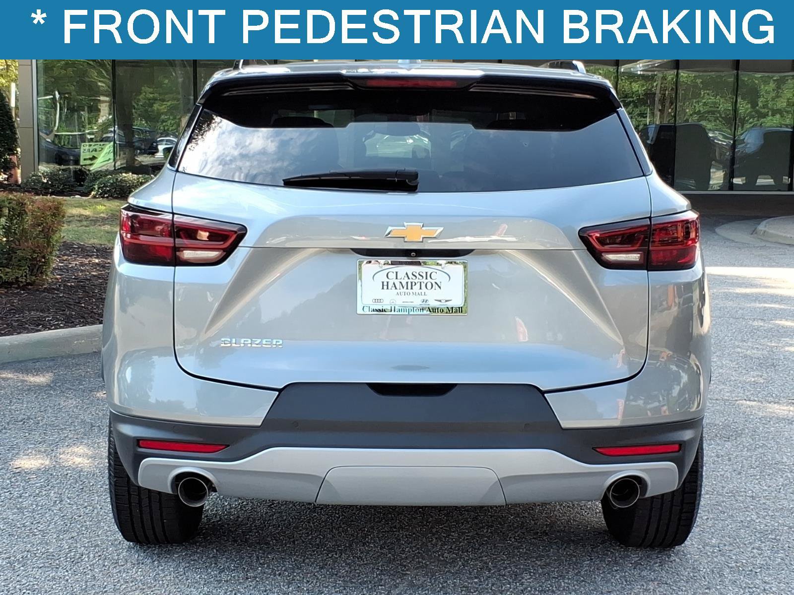 Used 2024 Chevrolet Blazer LT w/ Convenience Package FWD image 9